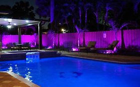 New Luxury Vacation Dream Rental- Sleeps 15!