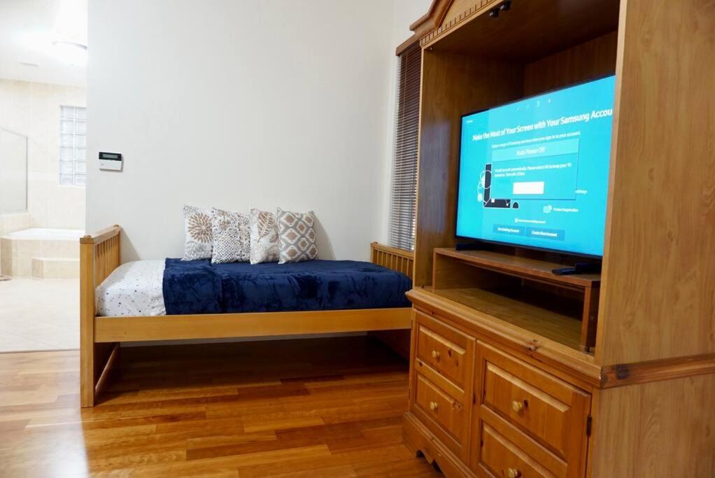 New Luxury Vacation Dream Rental- Sleeps 15! ไมอามี ภายนอก รูปภาพ