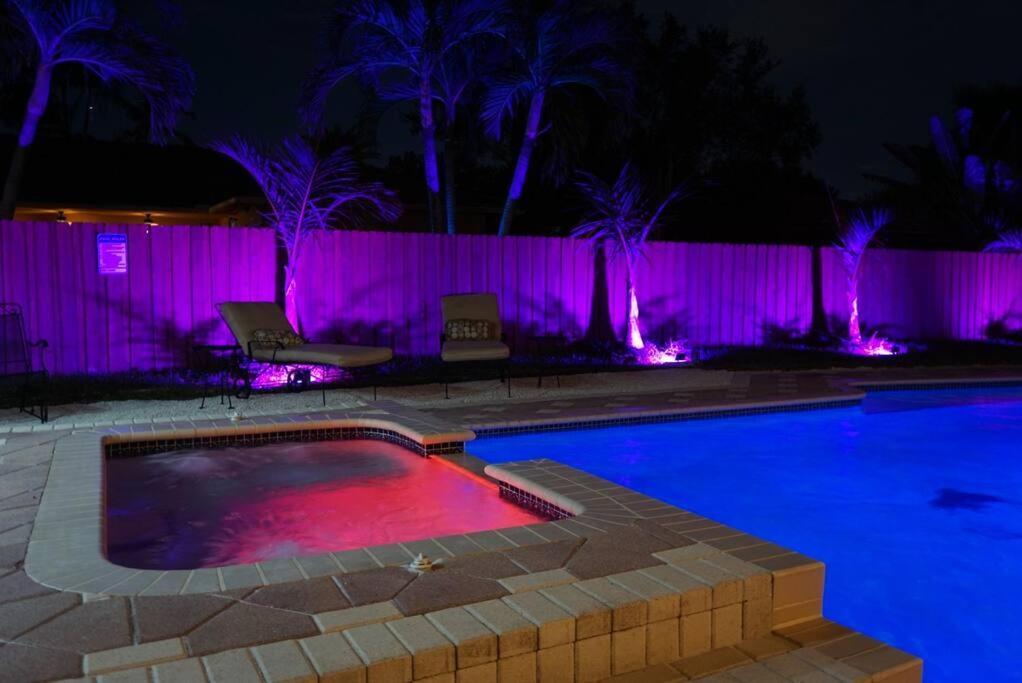 New Luxury Vacation Dream Rental- Sleeps 15! ไมอามี ภายนอก รูปภาพ